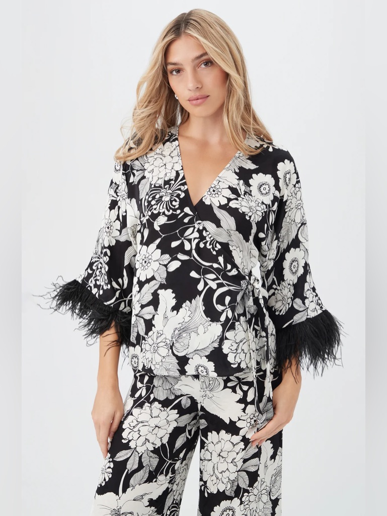Nwt Trina Turk Magomago Top Blouse In Black And White Size M